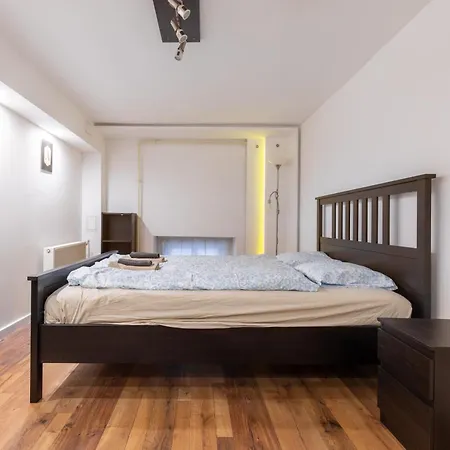 Sz27 B Székely Budapest